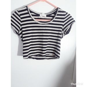 Tee shirt crop top